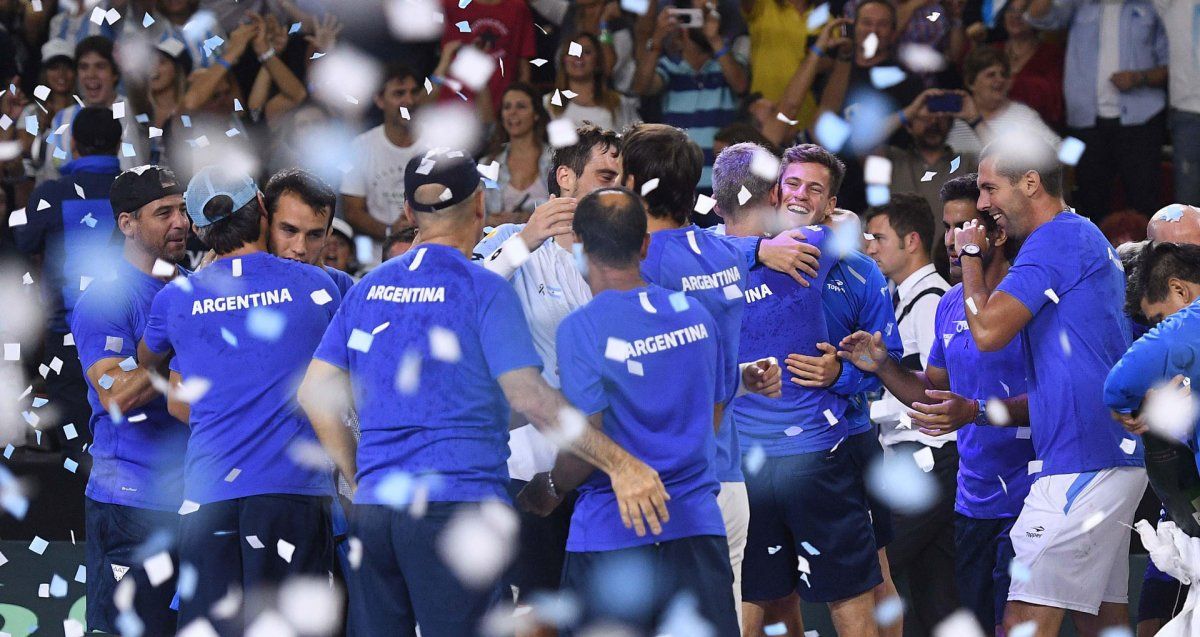 La Argentina venció a Chile y tendrá la posibilidad de volver al Grupo Mundial de la Davis