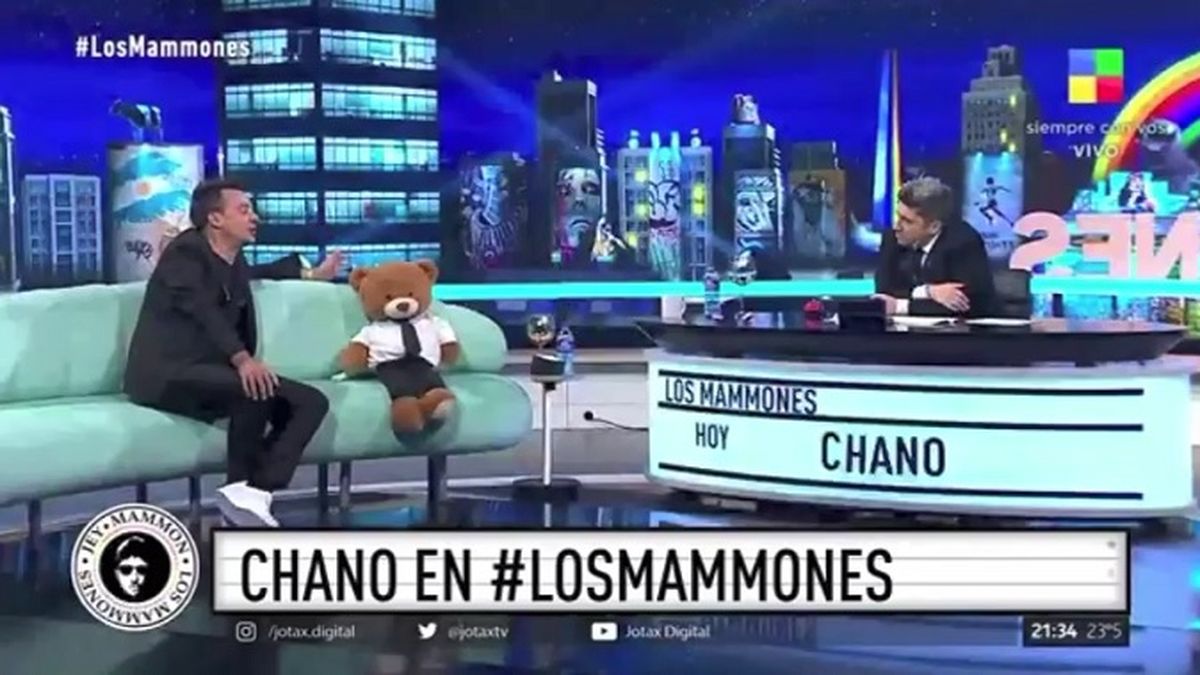 En su visita a Los Mammones en la pantalla de América TV, Chano Moreno Charpentier contó qué lo une a Natalie Pérez, días días de rumores de romance. 