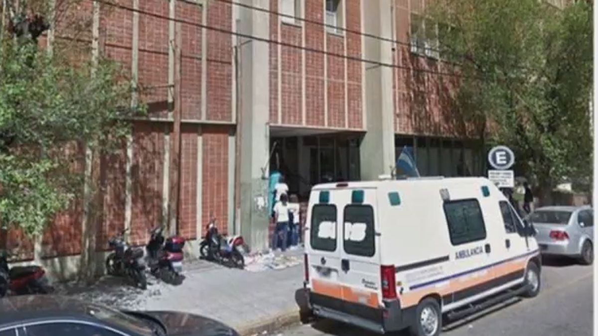Seis niños y su madre están internados tras dar positivo en cocaína y el padre quedó detenido.&nbsp;