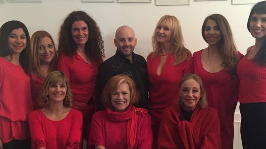 Muscari se concentra en el trabajo y presentó a su nuevo elenco