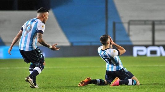 Racing le ganó a Sarmiento con un golazo de Garré y es líder de la Liga