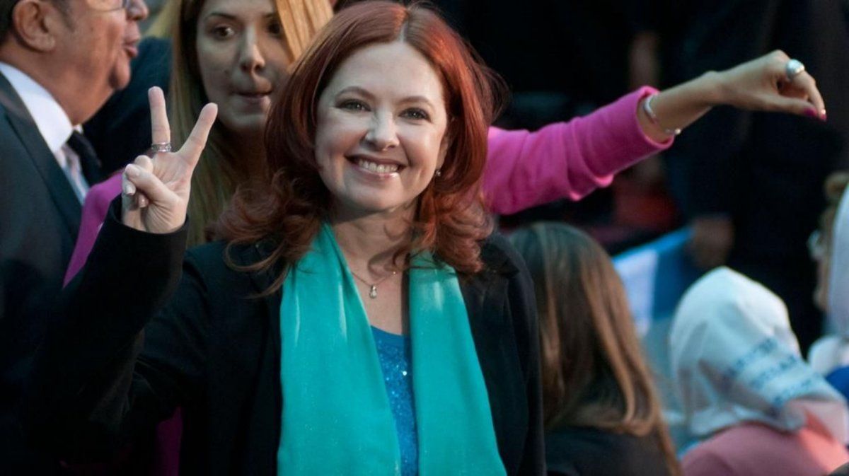 Mamá corazón: inhibieron los bienes de Andrea del Boca