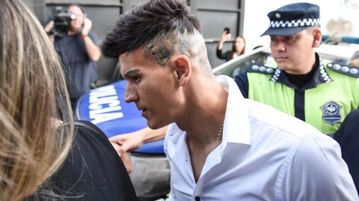 Causa de abuso contra los jugadores de Vélez: Sosa salió en libertad tras pagar una caución millonaria