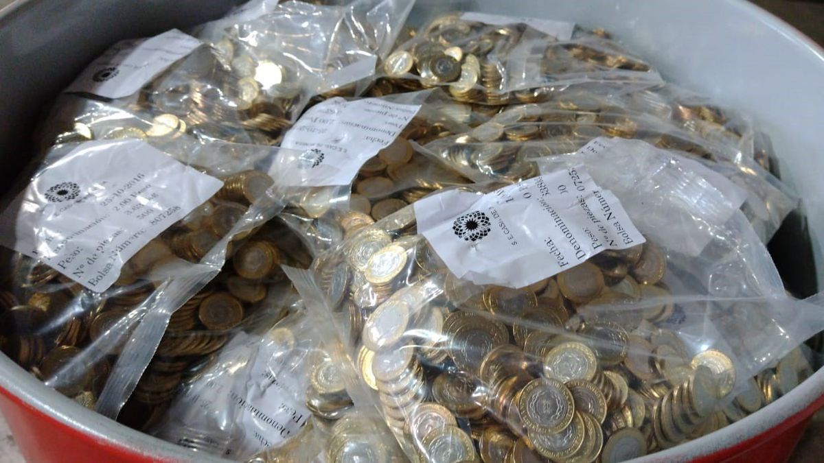 El Banco Central intentó subastar casi una tonelada de monedas pero tuvo que dar marcha atrás (Foto: Twitter)