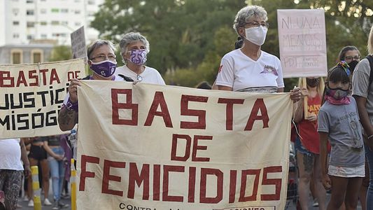 Hubo más de 4 femicidios por semana en 2022, según la Defensoría del Pueblo