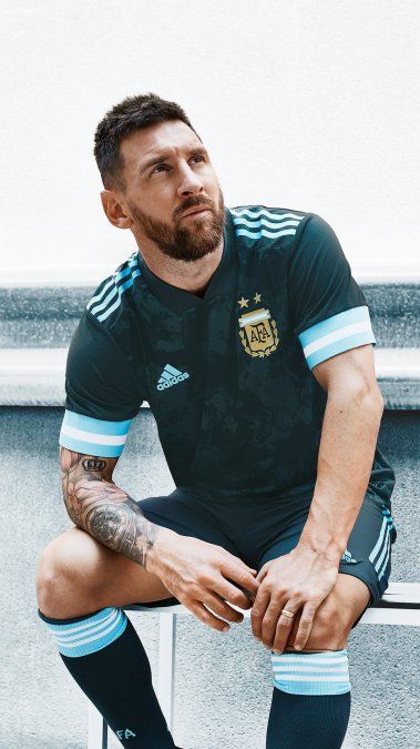 ¡Estreno! La nueva camiseta que presentará Argentina contra Brasil