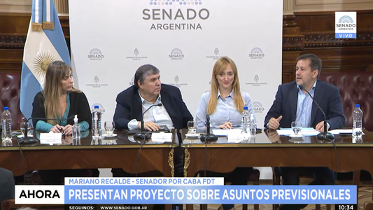 Senadores kirchneristas presentaron una nueva moratoria para jubilados y crece la presión sobre Guzmán