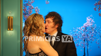 Fátima y Milei en lo de Mirtha BESO 1.png