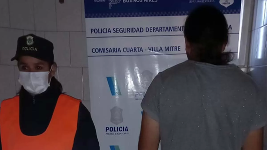 Un hombre intentó abusar sexualmente de su ex en el auto delante de sus hijos