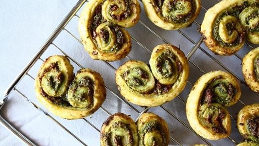 Palmeritas saladas: la receta del snack que vas a querer sumar a todas tus picadas