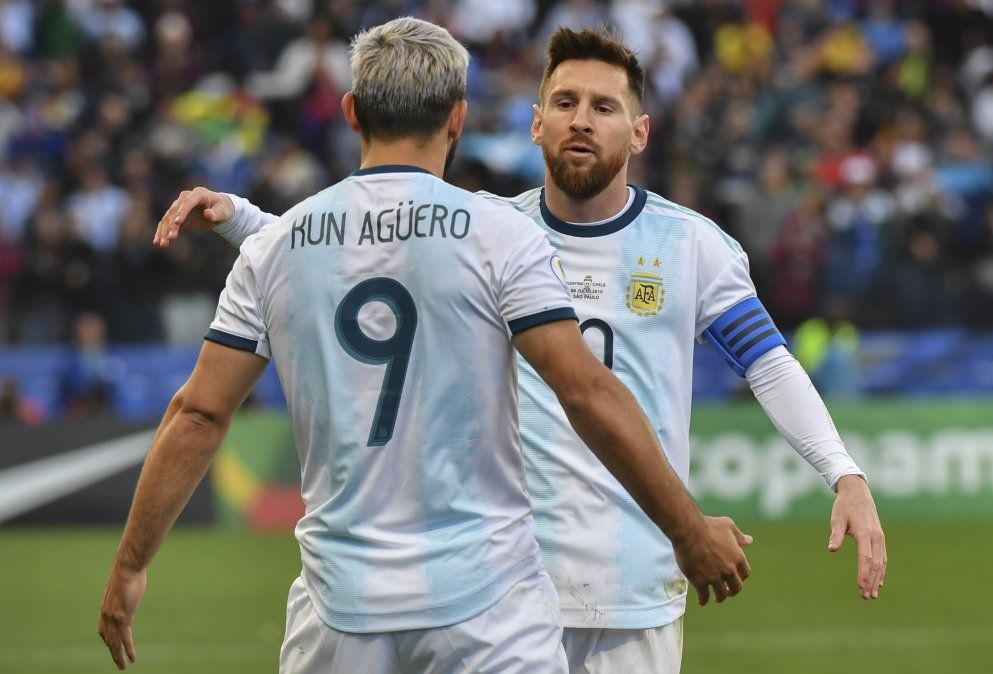 Messi y el Kun Agüero están entre los 30 nominados al Balón de Oro 2019