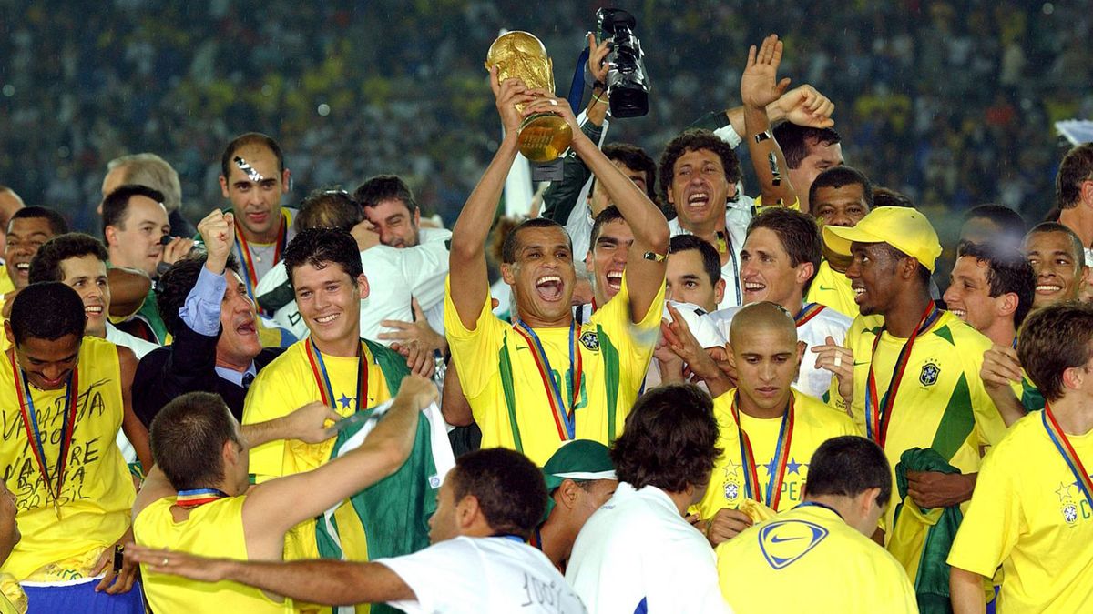 La Conmebol quiere un campeón sudamericano: el último fue Brasil en Japón Corea 2002. 