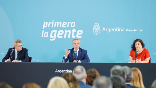 Alberto Fernández retoma el modo campaña: defensa de la gestión de la pandemia y críticas a la oposición