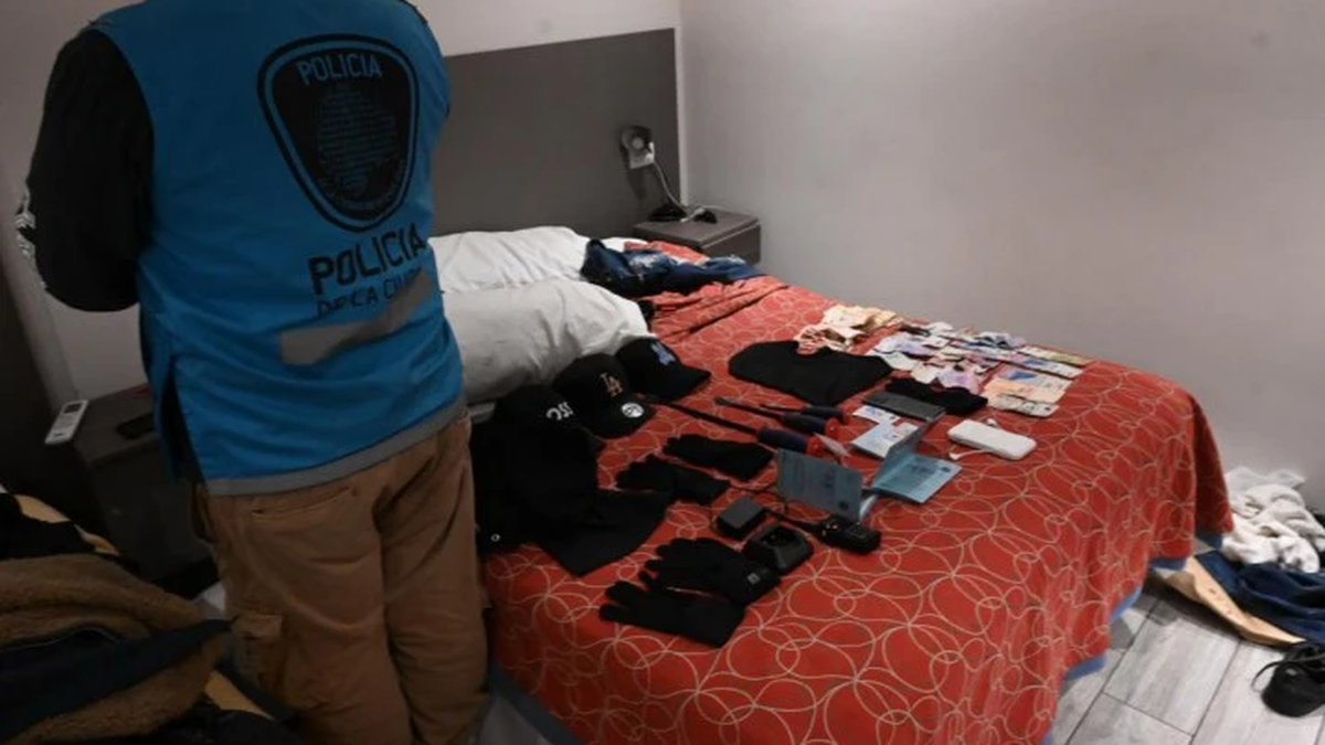 La Policía de la Ciudad detuvo a la banda que robó en la casa de Pampita. 