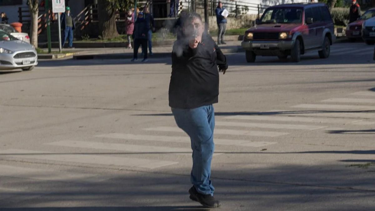 Pedro Jofré quedó detenido tras entregarse este viernes.Foto: La Mañana Neuquén.