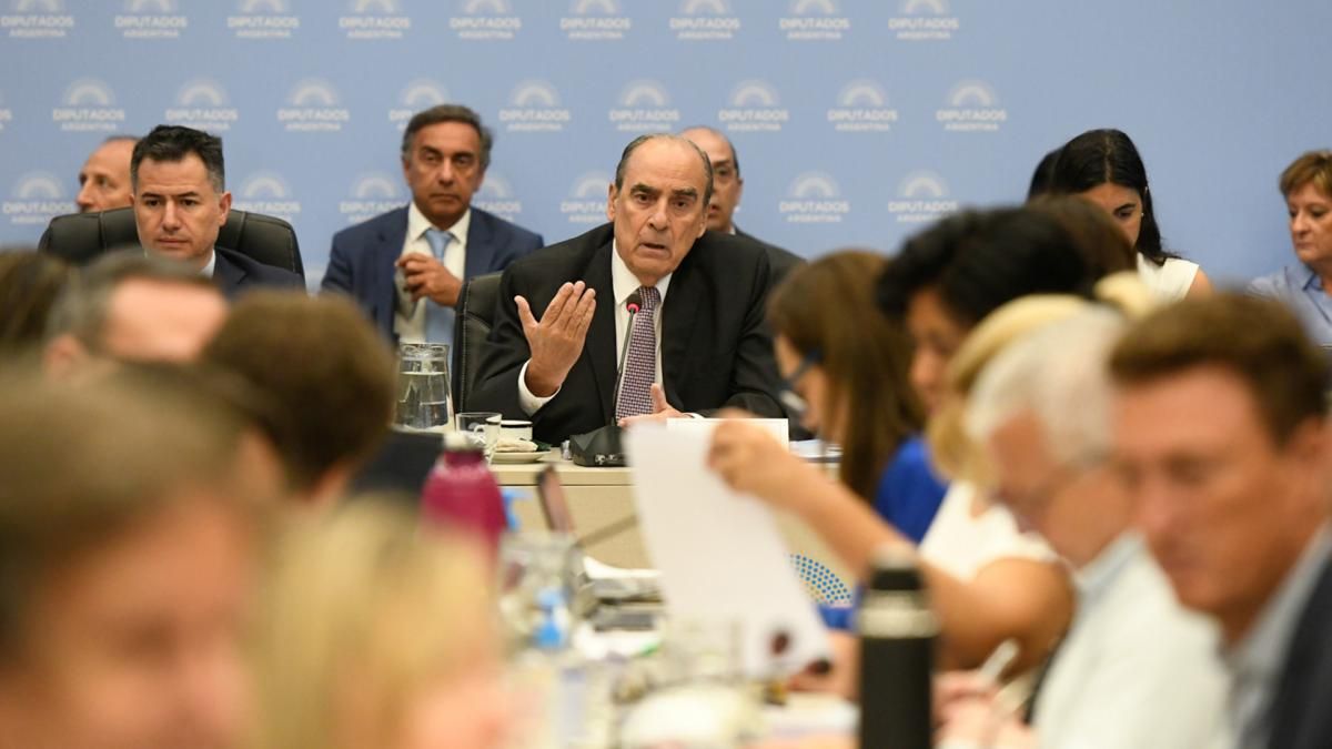 &nbsp;Guillermo Francos advirtió que si la ley Bases no se aprueba se va a ajustar de otra manera (Foto: Telam).