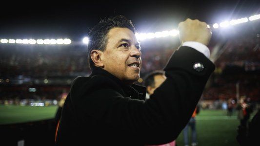 La picante respuesta de Gallardo a Riquelme: Tiene tiempo de comer asado y hablar de fútbol