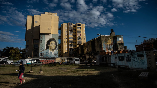 Un muerto y tres heridos en un tiroteo a metros de una escuela en Fuerte Apache