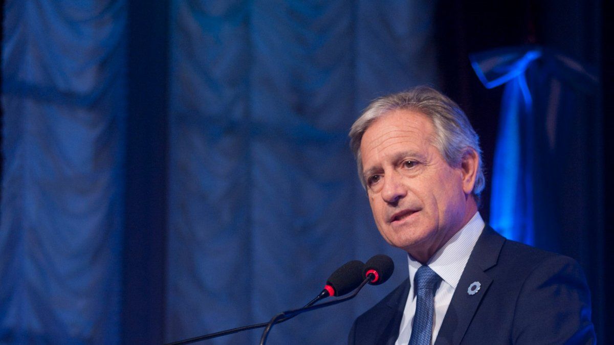 El Gobierno volvió a descartar que el bono de fin de año alcance a jubilados y pensionados