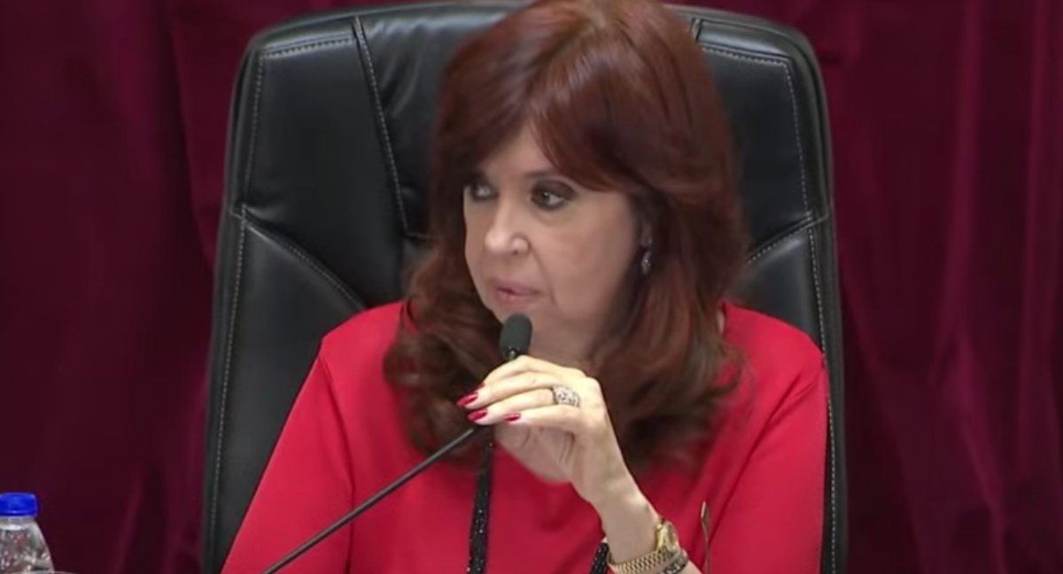 Cristina Fernández llamó barrabravas a los senadores de Juntos por el Cambio.