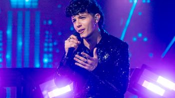 El ganador de La Voz Argentina vende el auto que se llevó en el certamen para pagar una costosa cirugía El ganador de La Voz Argentina vende el auto que se llevó en el certamen para pagar una costosa cirugía