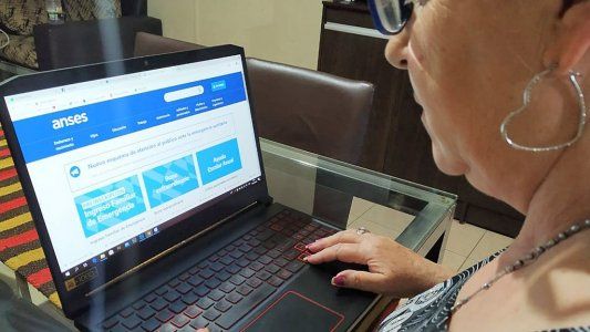 Ingreso Familiar de Emergencia: quiénes cobran, cuándo y cómo pueden hacerlo