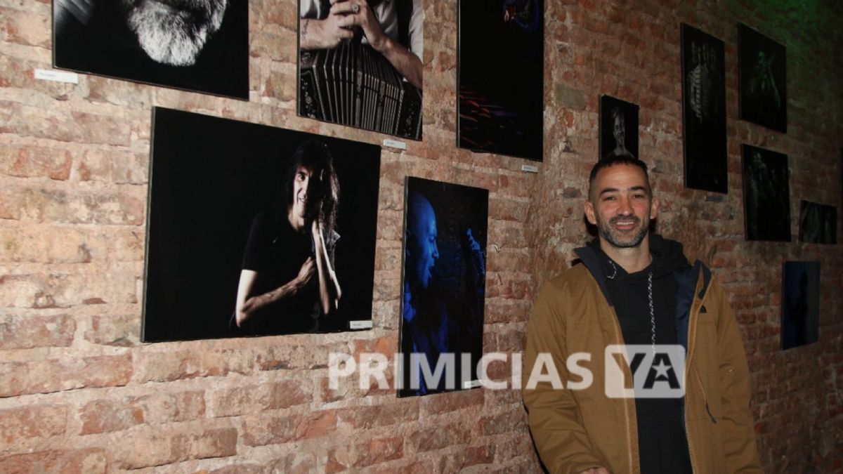 Romance musical: Rosario Ortega y Mariano Otero se mostraron juntos pero tímidos en un show