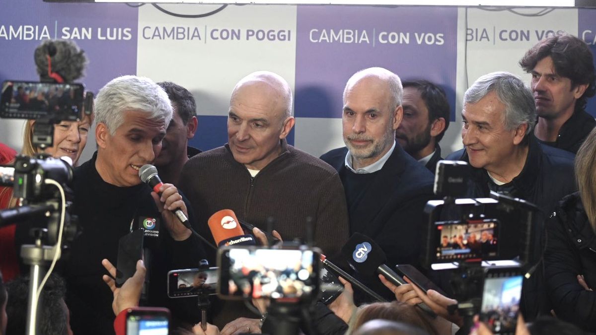 Con el respaldo de Juntos por el Cambio y del senador Adolfo Rodríguez Saá, Poggi rompe con la hegemonía de ña gobernación peronista en la provincia de San Luis. (Foto: Twitter José Luis Espert).