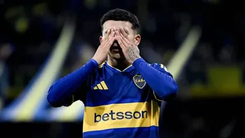 Tras darle el triunfo a Boca, Leonel Flores se disculpó con los hinchas y su novia por el polémico video con una mujer