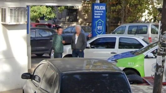 Misterio por la aparición del cuerpo semidesnudo y amordazado de un contador: investigan si murió por una práctica erótica