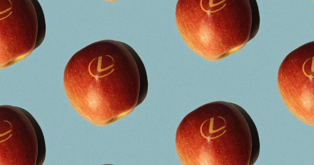 Lexus, del Grupo Toyota, produce manzanas en España. Una buena acción para replicar en la Argentina