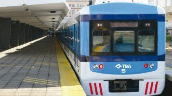 Este martes tenemos garantizado el servicio del Sarmiento hasta las 11, dijo el presidente de Trenes Argentinos