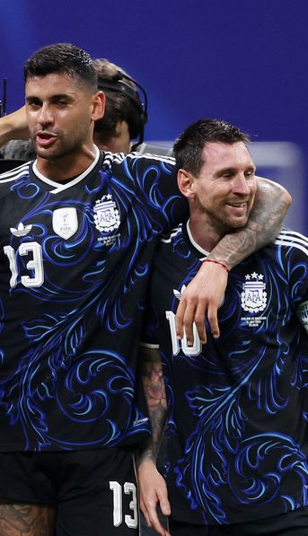 Después de ganarle a Inglaterra, la picante respuesta del Cuti Romero y Lisandro Martínez a Gary Neville