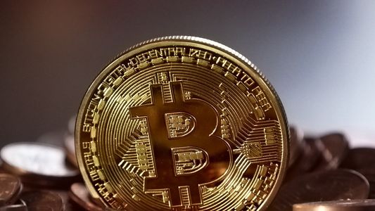Bitcoin optimista: ya pronostican cuándo llegaría a los USD 100.000