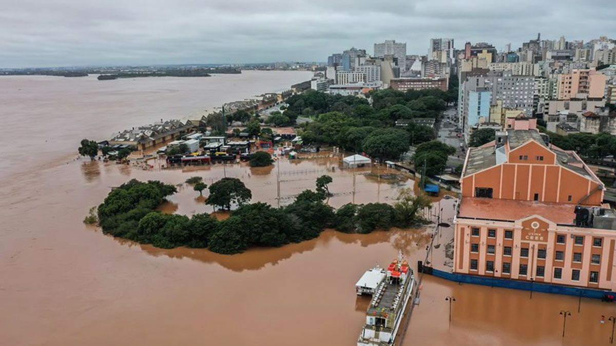 Las lluvias no cesan y ya amenazan a las ciudades al sur de Porto Alegre (Foto: Gentileza ABC)  