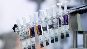 Los laboratorios que pugnan por una vacuna contra el COVID-19 establecieron un compromiso clave para no quemar etapas