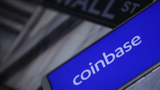 Criptomonedas: por qué se dispararon un 40% las acciones de Coinbase