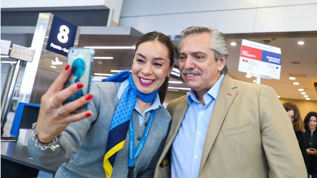 Alberto Fernández ya está en Santa Fe para presentarse en el primer debate presidencial del 2019