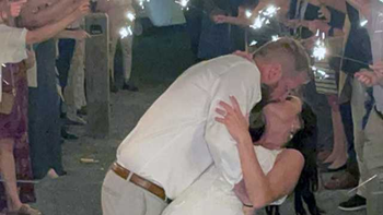 Cuando la tragedia golpea la puerta y se convierte en pesadilla: quedó viuda durante su boda