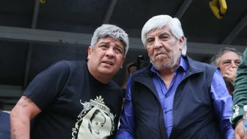 Paritarias: ahora el Gobierno elogia la moderación de Camioneros y se apalanca en Hugo Moyano para contener la suba de precios