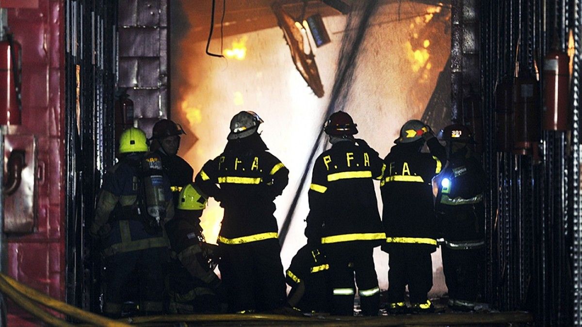 Se cumplen 8 años del incendio de Iron Mountain.&nbsp; Fuente: Télam.&nbsp;