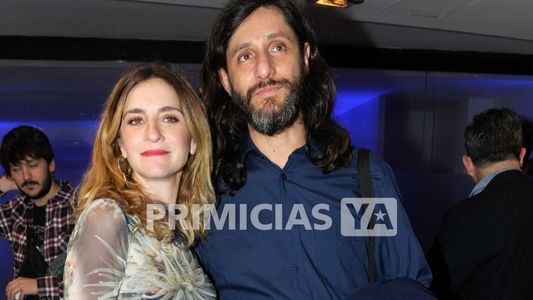 Julieta Zylberberg, embarazadísima y a los besos con su novio en el estreno de El Rapto: las fotos
