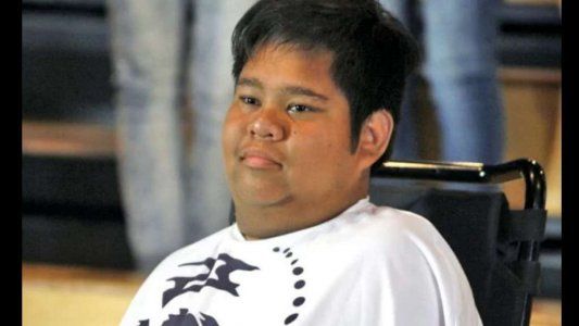 Murió Cristian Miranda, quien nació sin brazos ni piernas y quería ser abogado
