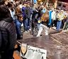 Video: se derrumbó el techo de un bar durante los festejos por el triunfo de la Selección y hubo momentos de pánico