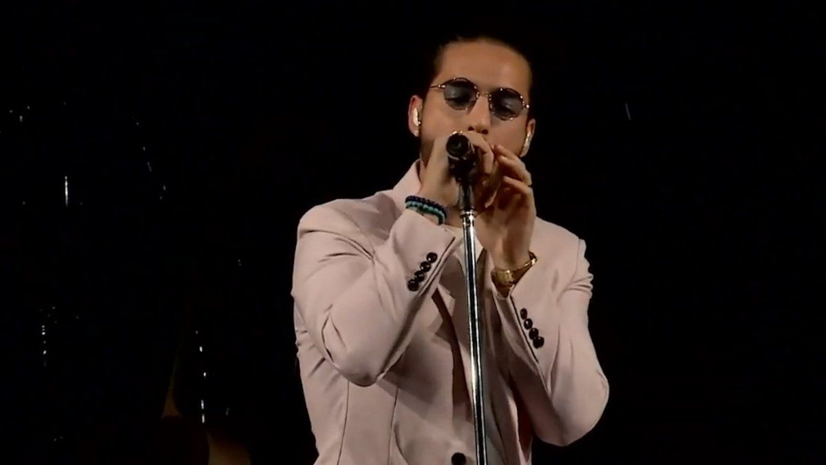 Maluma presentó la versión en español de la canción del Mundial