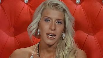 El particular look que eligió Camila para limpiar el baño en Gran Hermano 2022