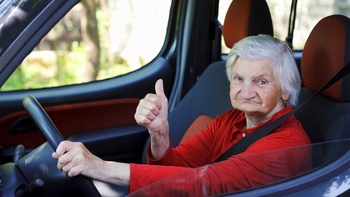 Adiós a la licencia de conducir para mayores de 75 años