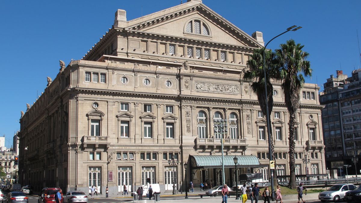 Evacuaron el Teatro Colón por una alarma de incendio (Foto: Telam).