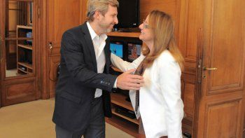 Alicia Kirchner arregló una ayuda con el Estado por $350 millones