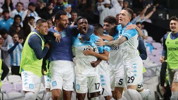 Racing se consagró campeón de la Supercopa Internacional. Racing se consagró campeón de la Supercopa Internacional.